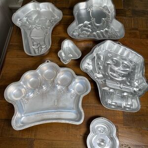 Kids Cartoon Character Cake Pan Set